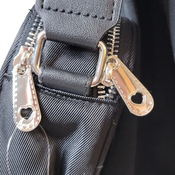 NWT Brighton LOVE Essentials Black Red Heart Dual Zip Nylon Crossbody Bag Purse - Picture 5 of 12